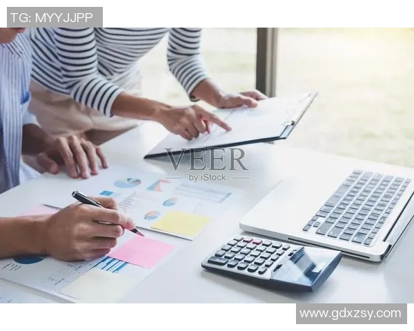 广州足球队团队协作表现的数据分析与提升策略探讨