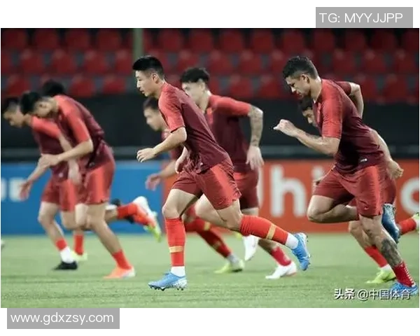 广州足球队与上海足球队赛后复盘分析意识对抗与战术执行的深度探讨 广州足球队与上海足球队赛后复盘分析意识对抗与战术执行的深度探讨