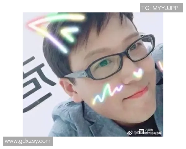 当粉丝意外邂逅足球明星时那份惊喜与感动的瞬间